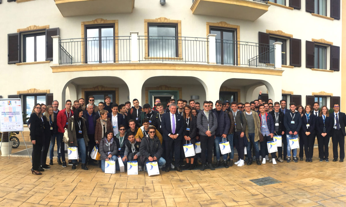PMI DAY, la PFE apre le porte agli studenti nisseni.